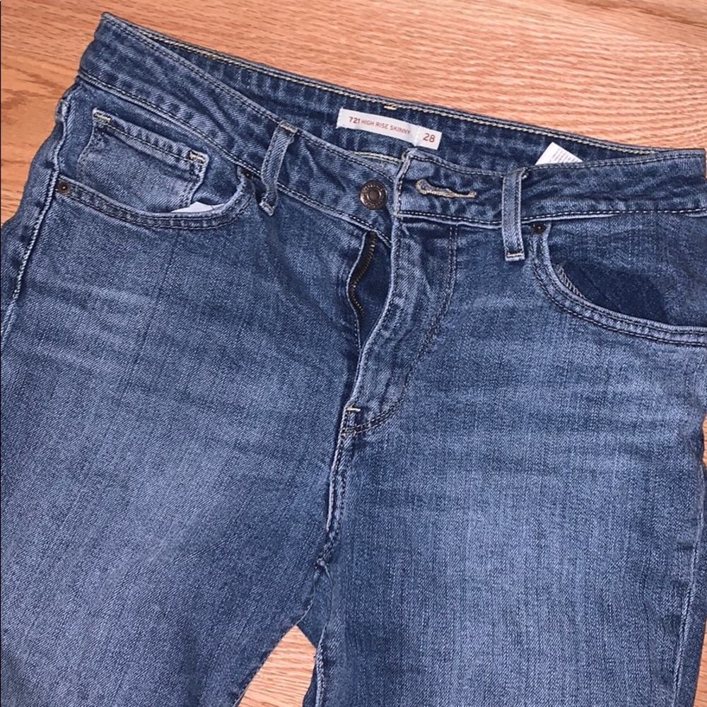 Women’s Jeans